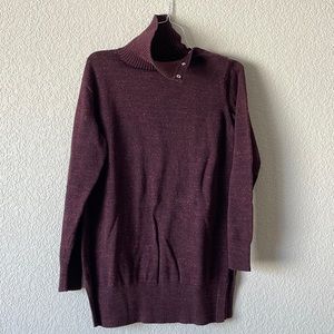 High neck sweater